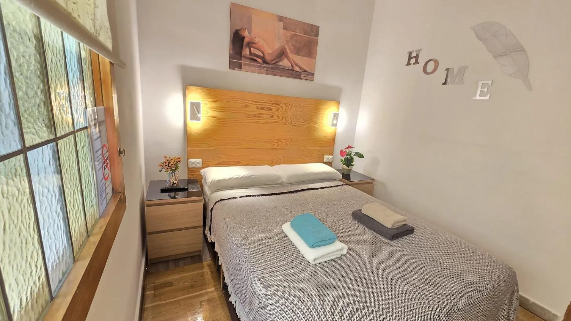 Balmes Rooms Barcelona 0*,  Spain